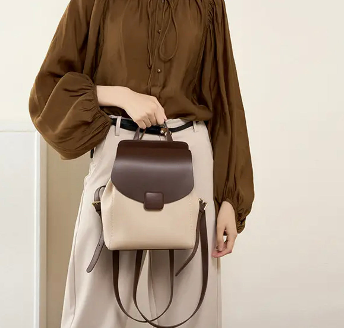 The Backpack - Coffee & Cream